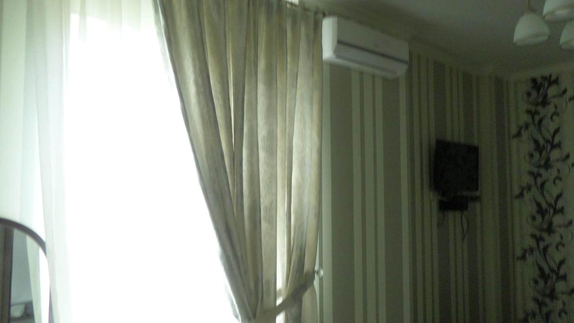 Royal Hotel Kharkiv Ruang foto