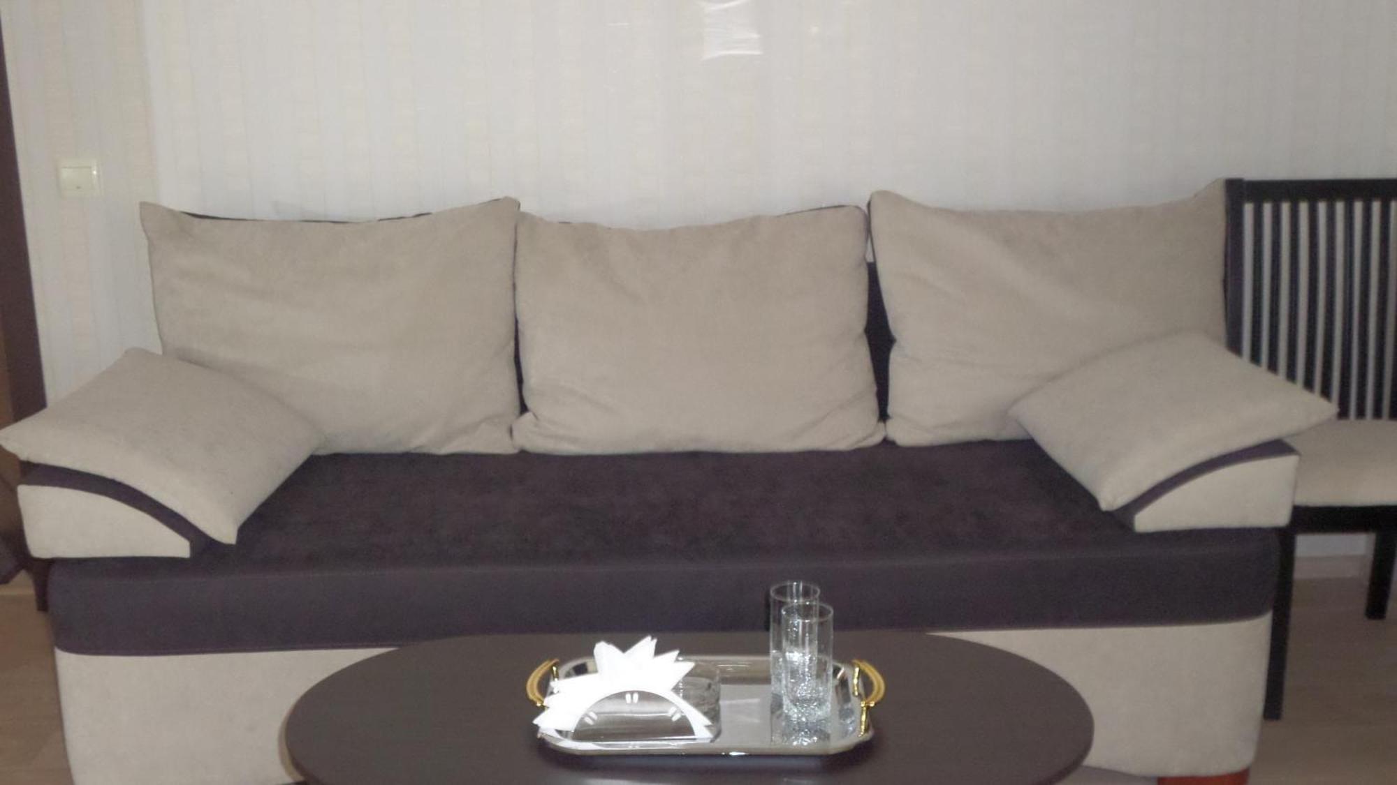Royal Hotel Kharkiv Ruang foto