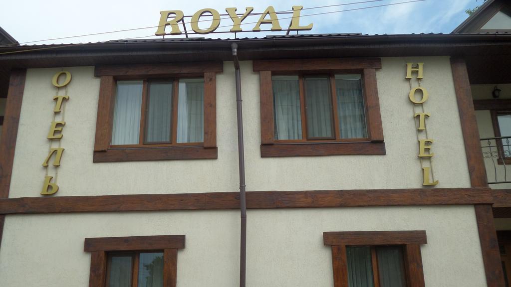 Royal Hotel Kharkiv Bagian luar foto